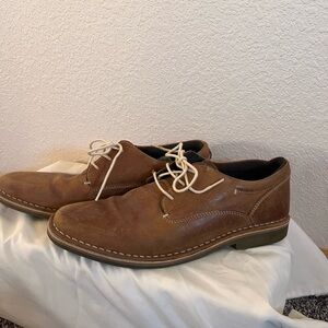 Steve Madden Tan Leather Oxfords